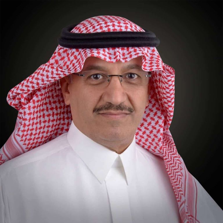 وزير التعليم يدعو إلى الالتزام بقيم الانتماء الوطني