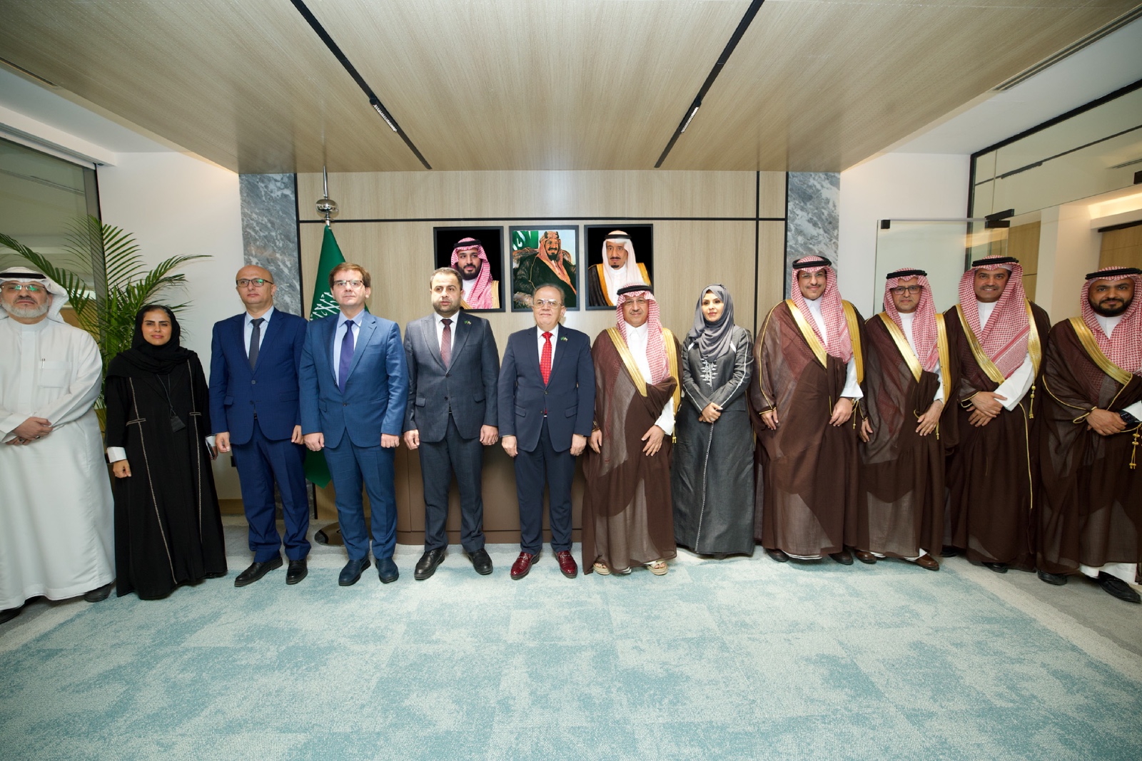 وزير التعليم يبحث مع نظيره السوري مجالات تبادل الخبرات والتعاون العلمي والتعليمي