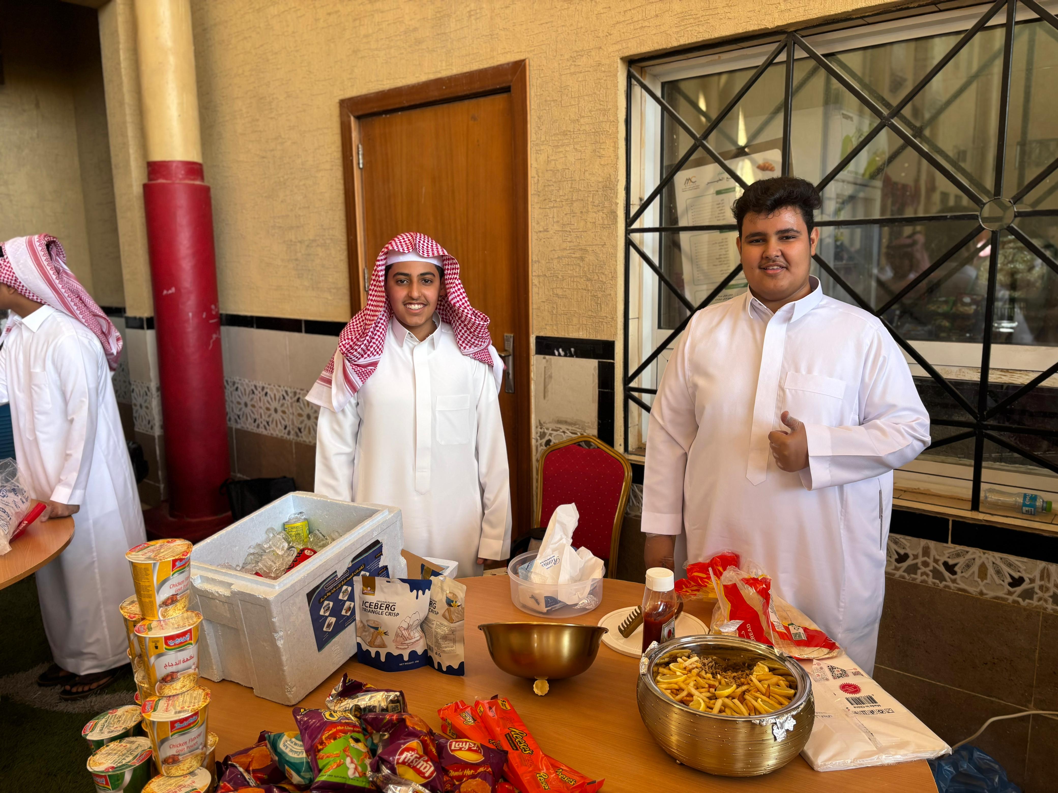 انطلاق برنامج السوق المحاكي بمدارس رواد الإبداع